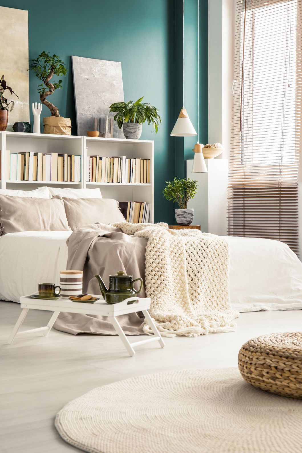 tray-in-front-of-bed-92CT7KH.jpg